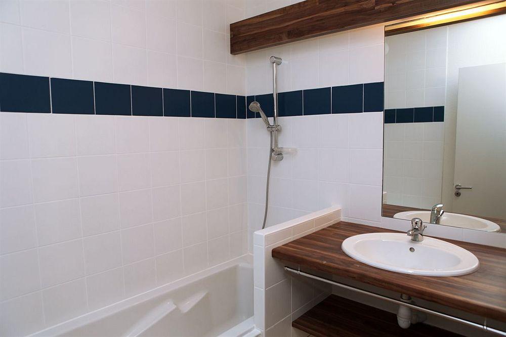 Comfort Aparthotel Lourdes L'Acacia Kültér fotó
