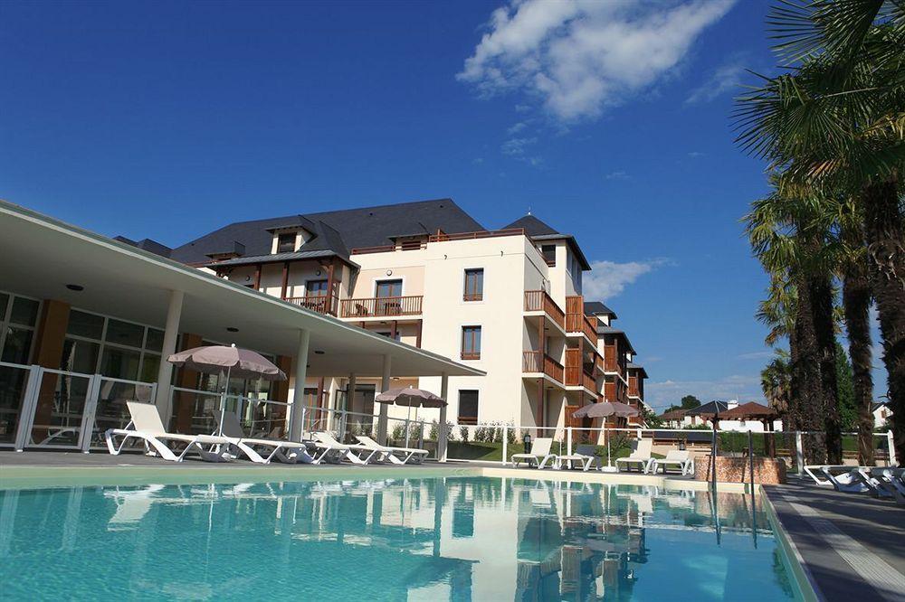 Comfort Aparthotel Lourdes L'Acacia Kültér fotó