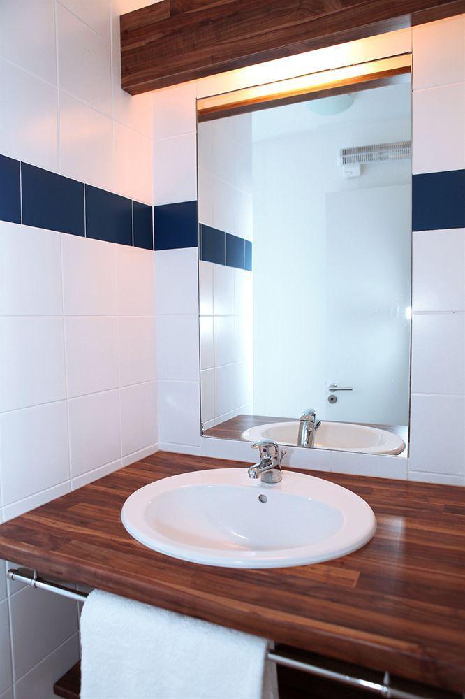 Comfort Aparthotel Lourdes L'Acacia Kültér fotó
