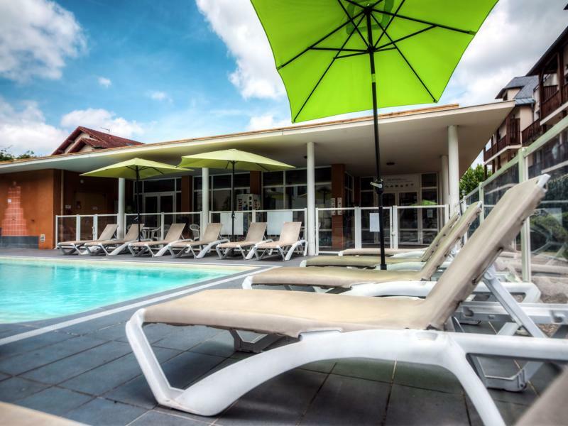 Comfort Aparthotel Lourdes L'Acacia Kültér fotó
